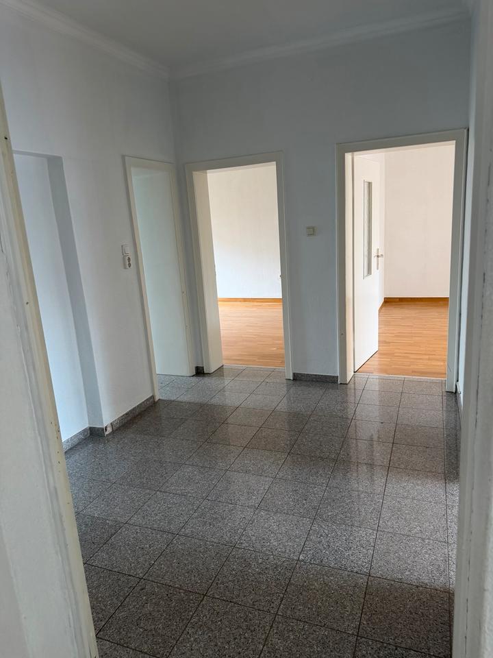 Thumbnail-3 Zimmer Whg in Koblenz verfügbar ab sofort 1300€ warm