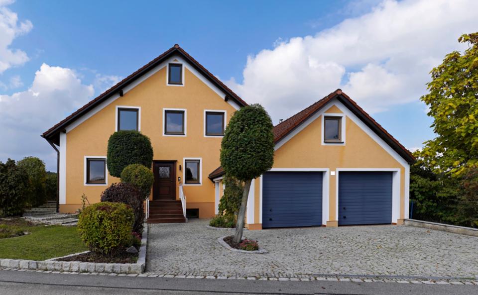 Thumbnail-PRIVATVERKAUF Gepflegtes Einfamilienhaus mit schönem Garten