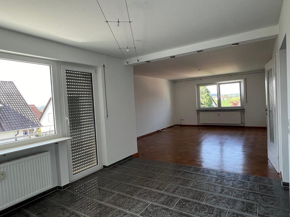 Thumbnail-AttraktiveRuhige 3,5-Zimmer-Wohnung in GroßbottwarWinzerhausen