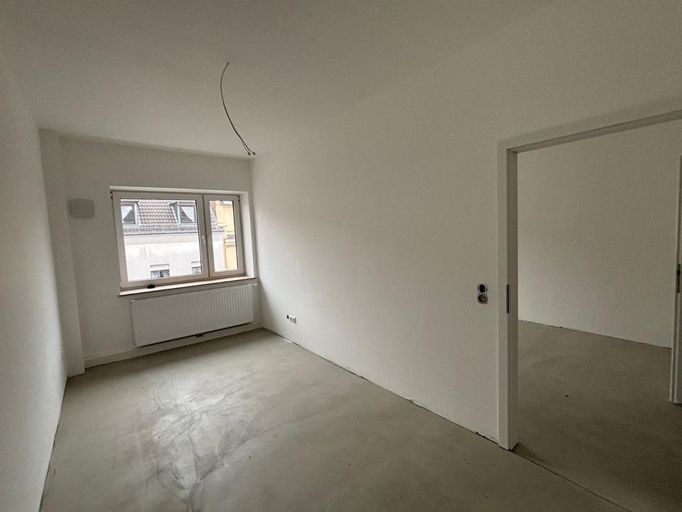 Thumbnail-Erstbezug nach Kernsanierung : 2-Zimmer Wohnung in Köln-Nippes