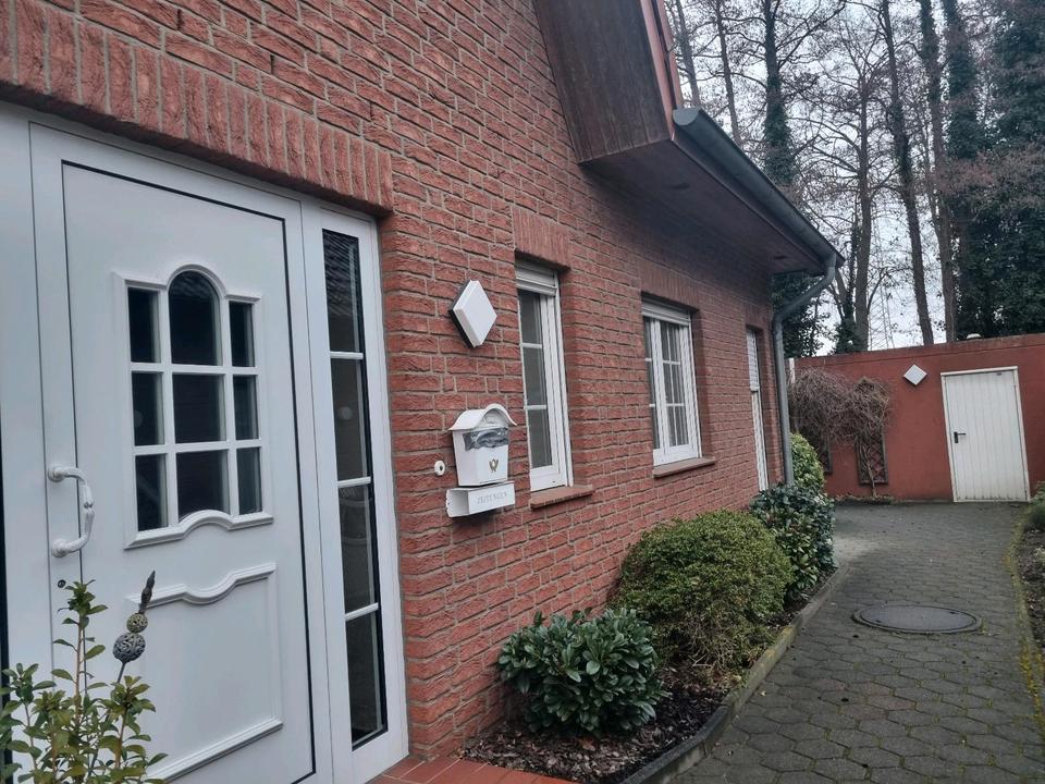 Thumbnail-Doppelhaushälfte von 1998 in StuhrVarrel