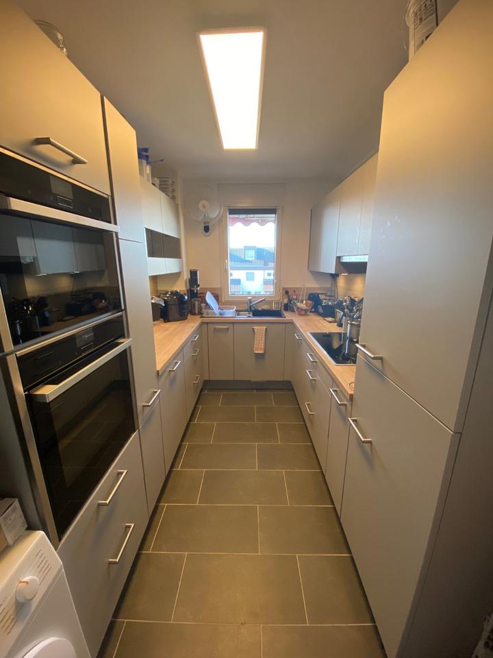 Thumbnail-Modernisierte 3-Zi-Wohnung mit Balkon, EBK + TG-Platz mit Wallbox