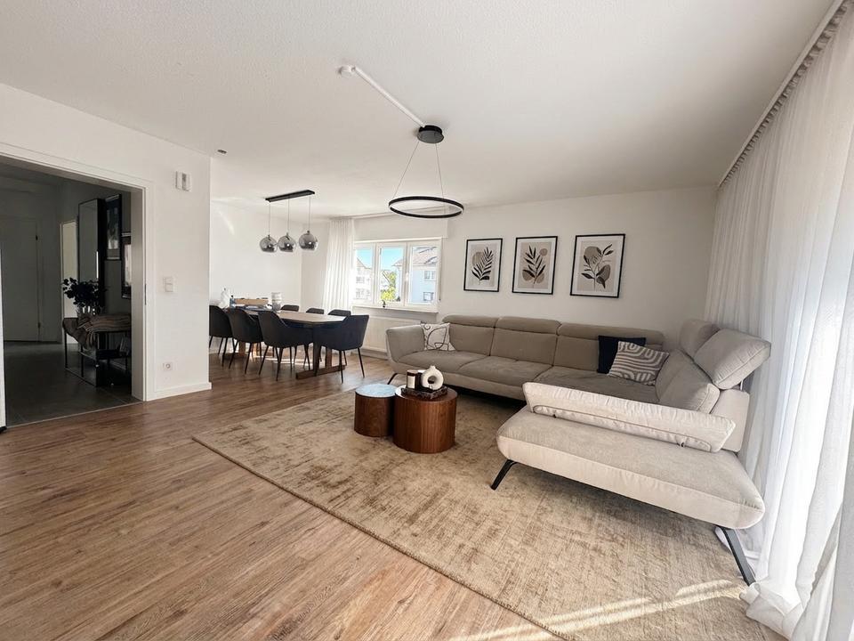 Thumbnail-**Hennef-Geistingen: Attraktive Doppelhaushälfte Hineinspaziert! Ihr neues Familienglück!**