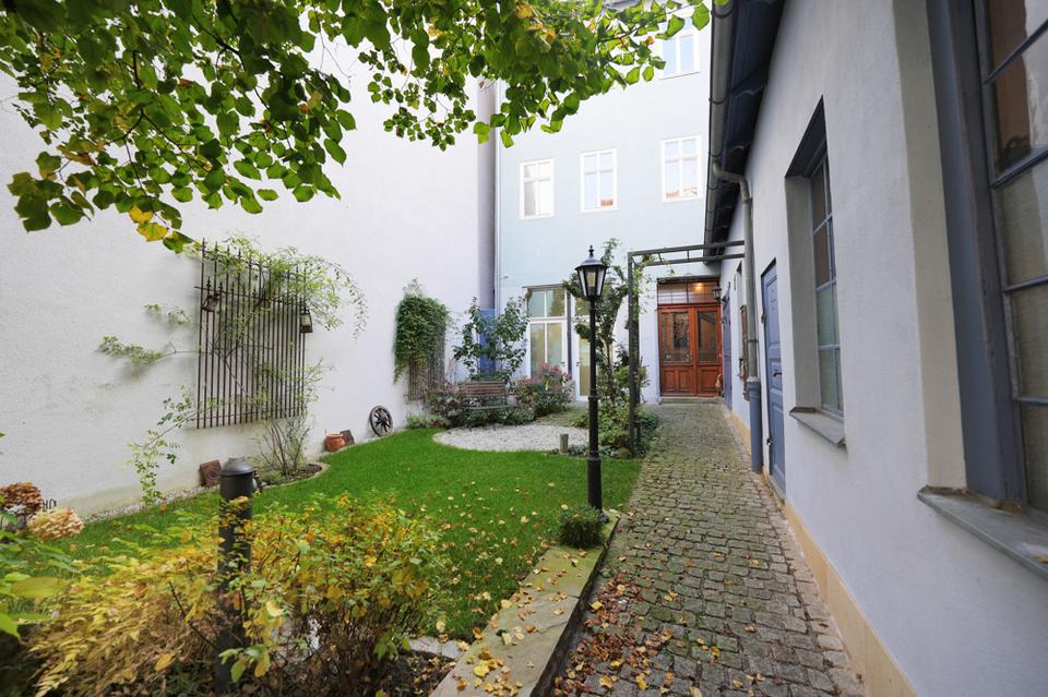 Thumbnail-Einzigartige Altbau-Rarität in Bestlage am Coburger Marktplatz