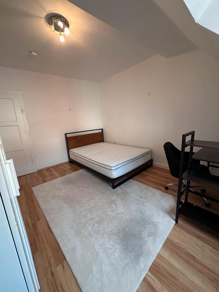 Thumbnail-‏WG Zimmer in 2 WG Zimmer