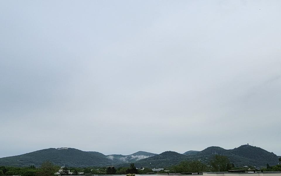 Thumbnail-Wohnung mit Siebengebirgsblick und schöner Dachterrasse