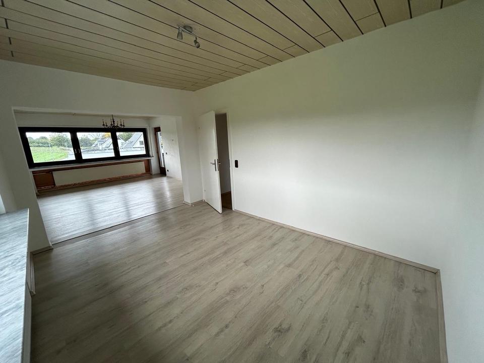 Thumbnail-Helle 2-Zimmer-Wohnung mit Balkon in Enger – Ideal für 2 Personen