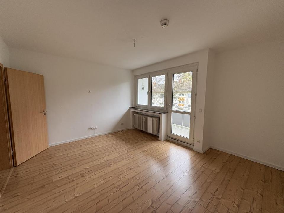 Thumbnail-3-Zimmer-Wohnung mit Balkon in Gelsenkirchen Hassel