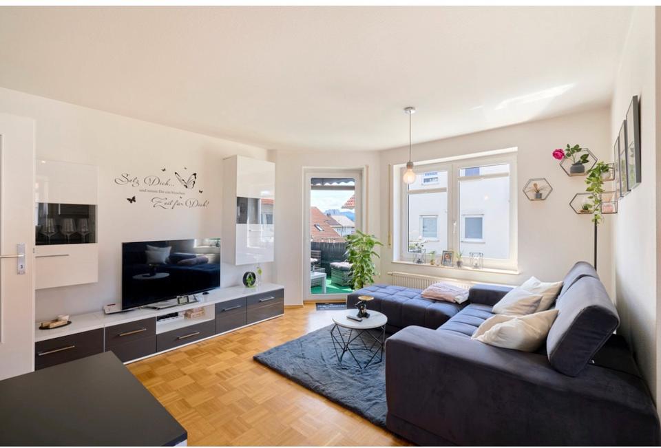 Thumbnail-Helle 2-Zimmer-Wohnung mit großem Balkon & Top-Lage in Gomaringen