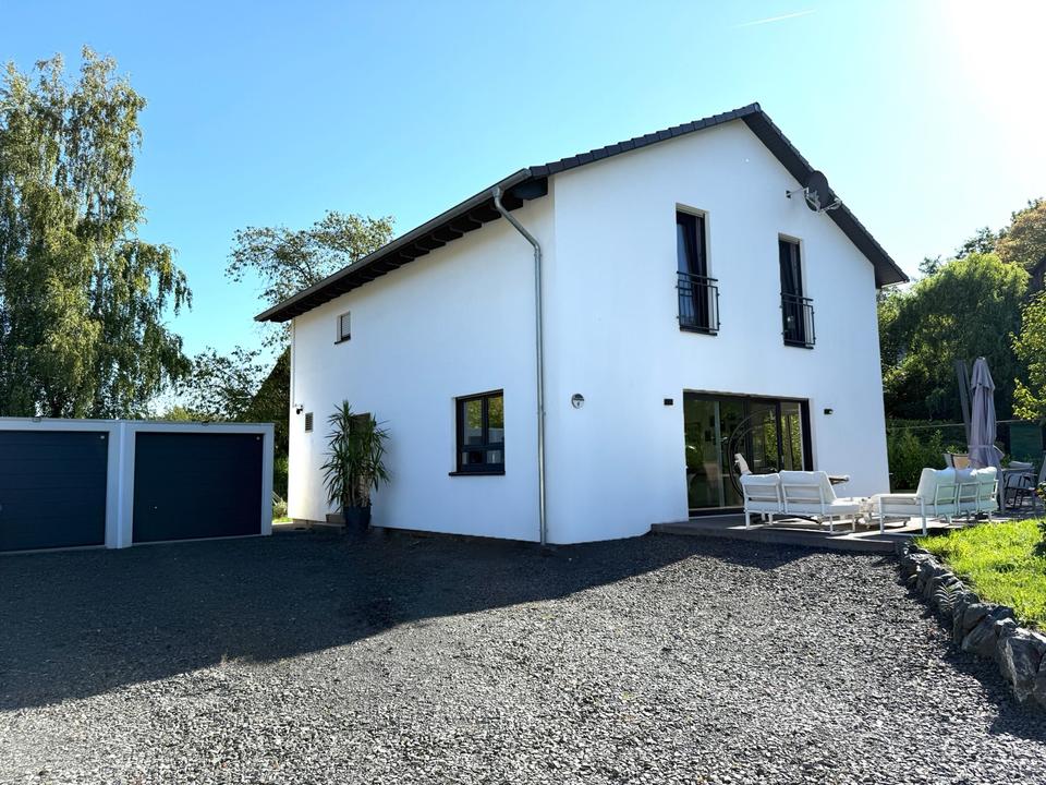 Thumbnail-Privatverkauf! Modernes Einfamilienhaus mit bebaubarem Grundstück