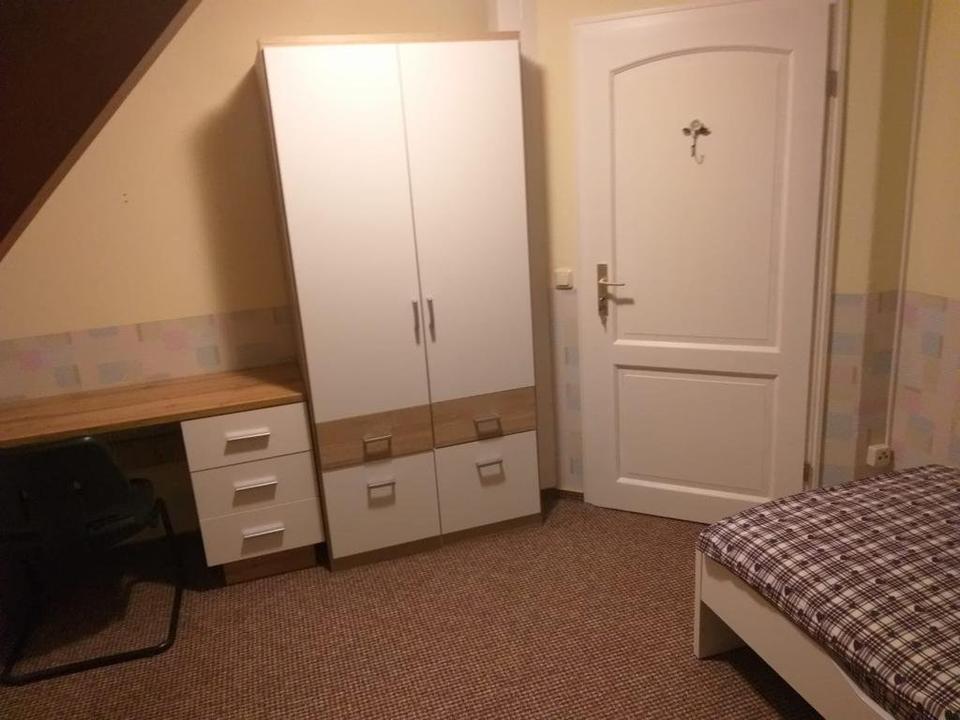 Thumbnail-Möbliertes Zimmer in 2er Wohngemeinschaft