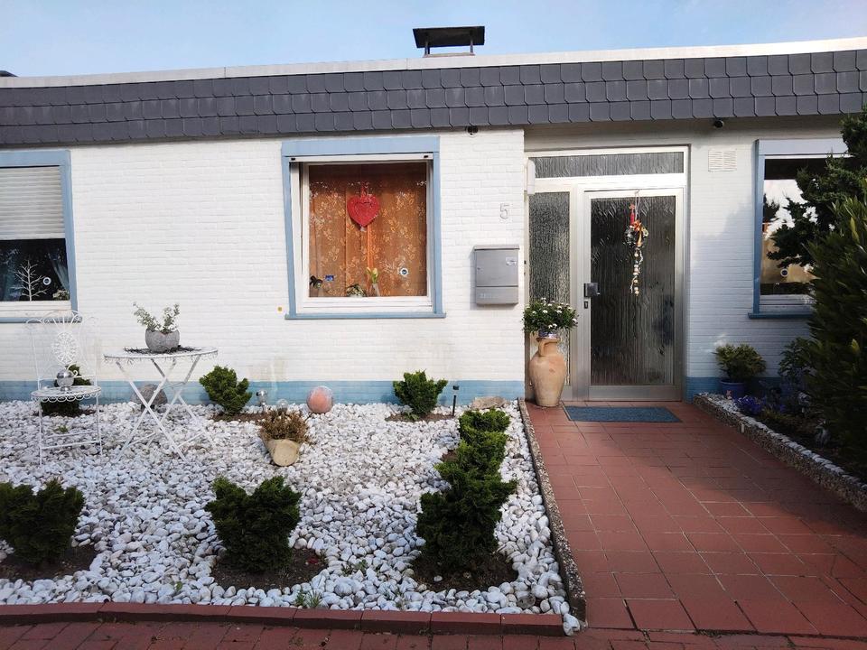 Thumbnail-Flachdachbungalow