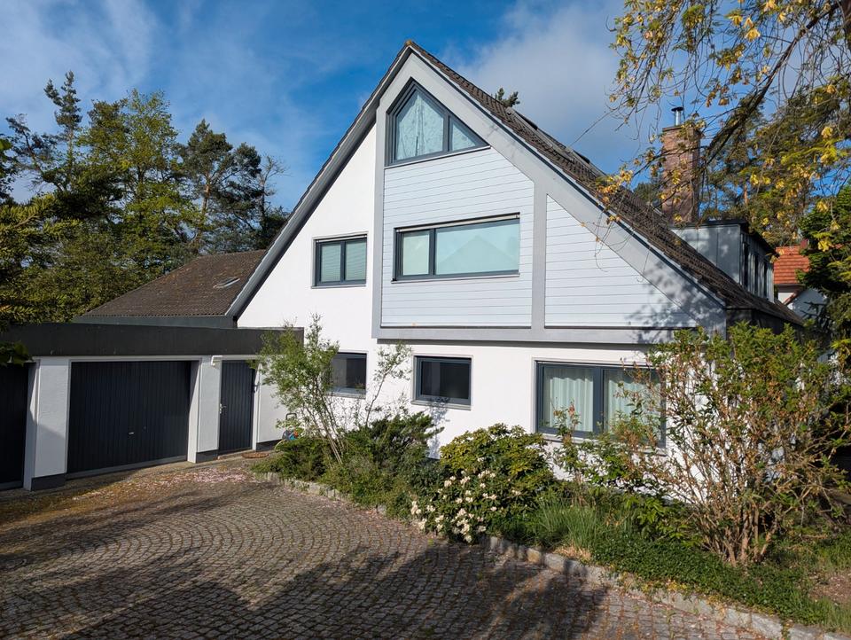 Thumbnail-Repräsentative Architektenvilla in bester Lage in Dechsendorf-ER