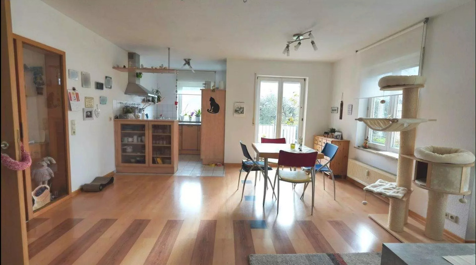 Thumbnail-2-Zimmer Wohnung EBK 2 Balkone Tageslichtbad Tiefgarage ab 01.02.