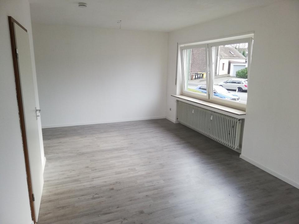 Thumbnail-1-Zimmer-Apartment; 33qm