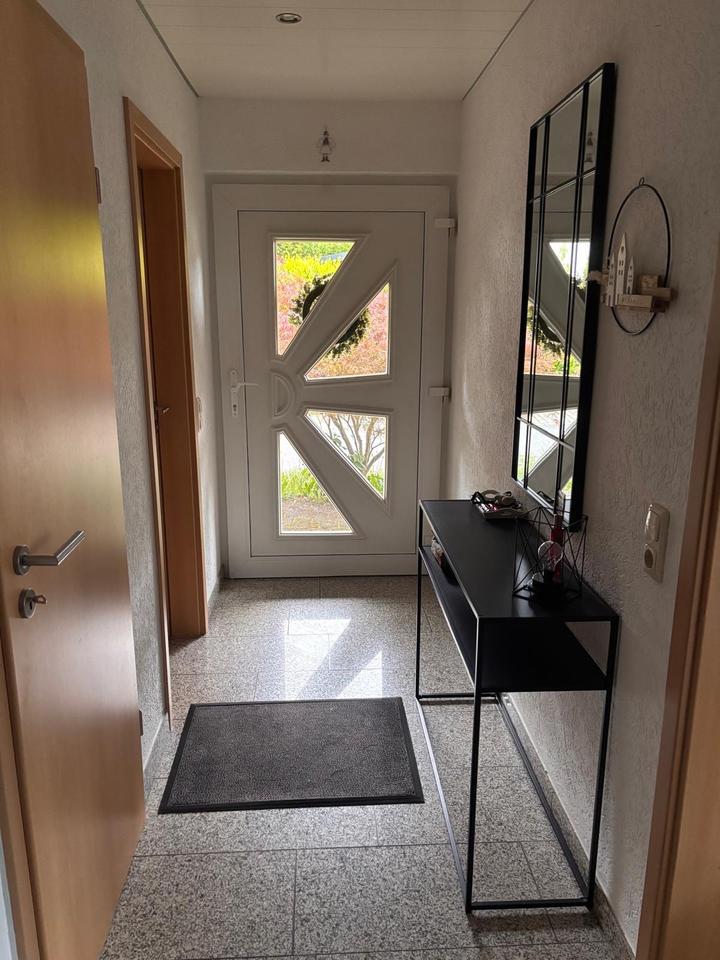 Thumbnail-Doppelhaushälfte Wohnung in Wallmenroth