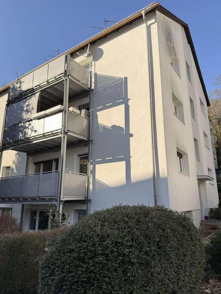 Thumbnail-Charmante Singlewohnung mit Taunusblick -- Balkon, EBK, sofort frei
