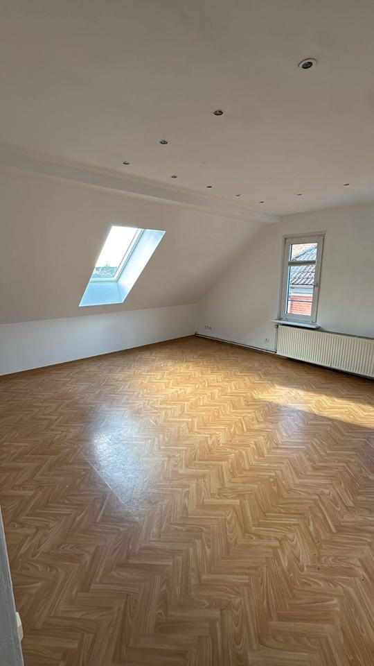 Thumbnail-4-Zimmer Wohnung