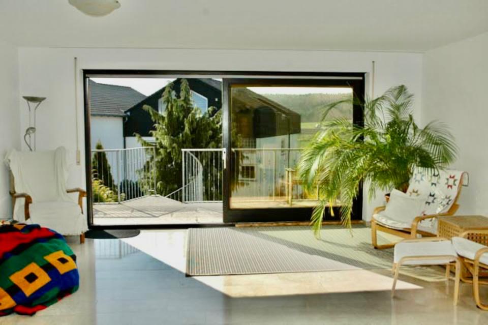 Thumbnail-Looking for a House near Stuttgart? Schönes Reihenmittelhaus