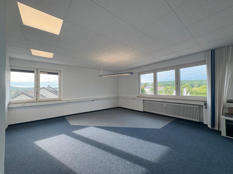 Thumbnail-Attraktive Büro-Praxisflächen