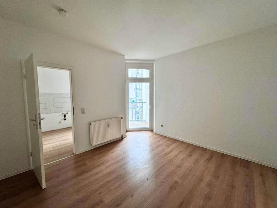 Thumbnail-Helle 3-Raum-Wohnung mit Balkon im 2. OG – sofort bezugsfertig