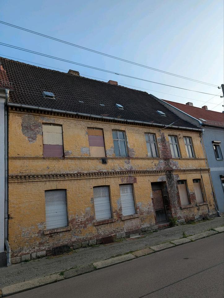 Thumbnail-Sanierungsobjekt | Mehrfamilienhauses in guter Lage