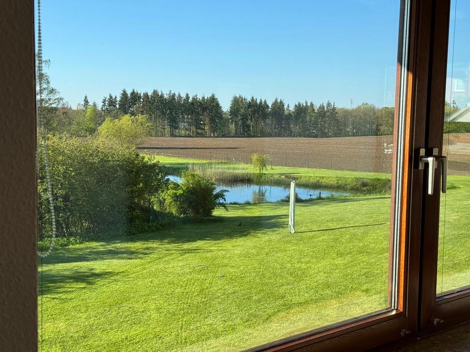 Thumbnail-Moderne 4 Zimmer Erdgeschosswohnung zu vermieten