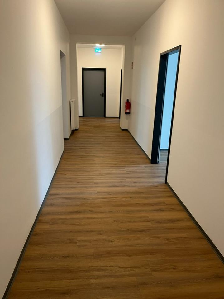 Thumbnail-Betreutes Wohnen Praxis Büro (389 qm) im HealthcareCampus Duisburg-Rheinhausen