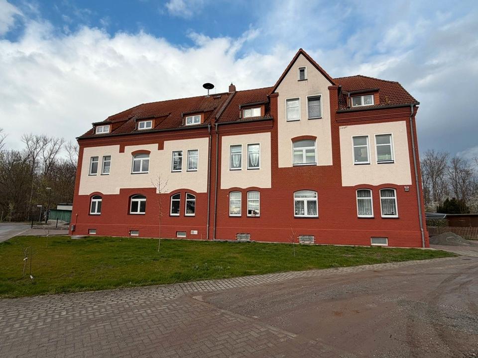 Thumbnail-Erstbezug nach Sanierung – 4-Zimmer-Wohnung am Waldsee, Teuchern