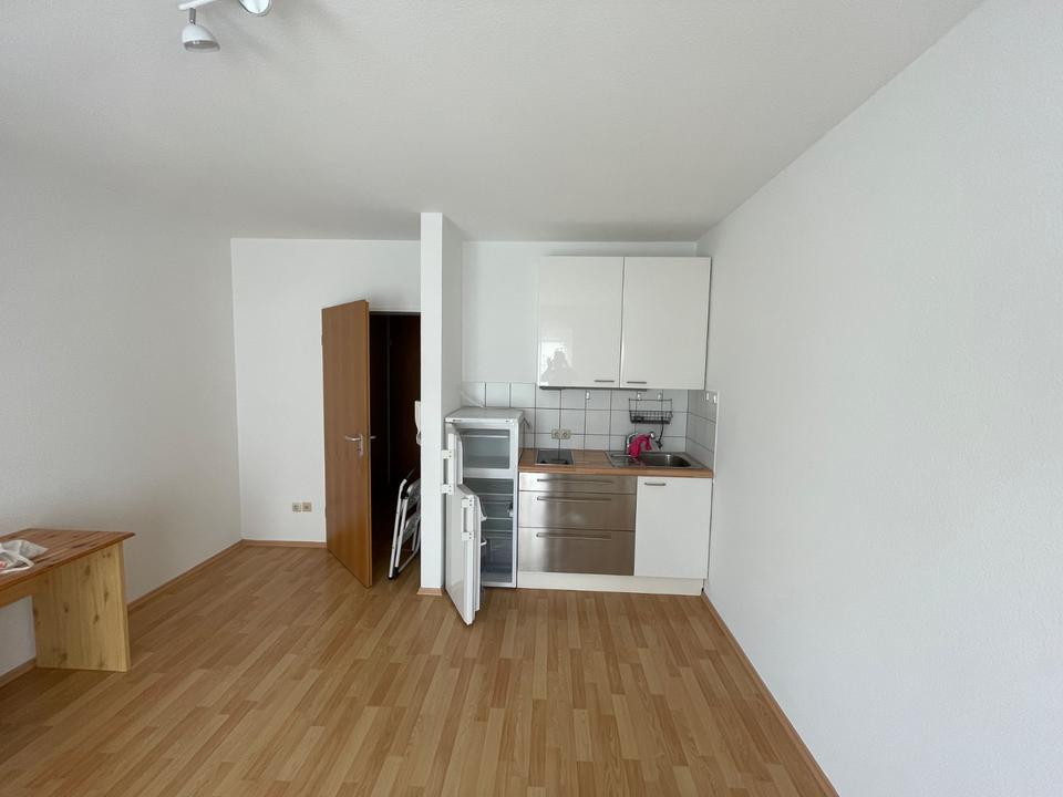 Thumbnail-möbliertes 1 Zimmer Appartement