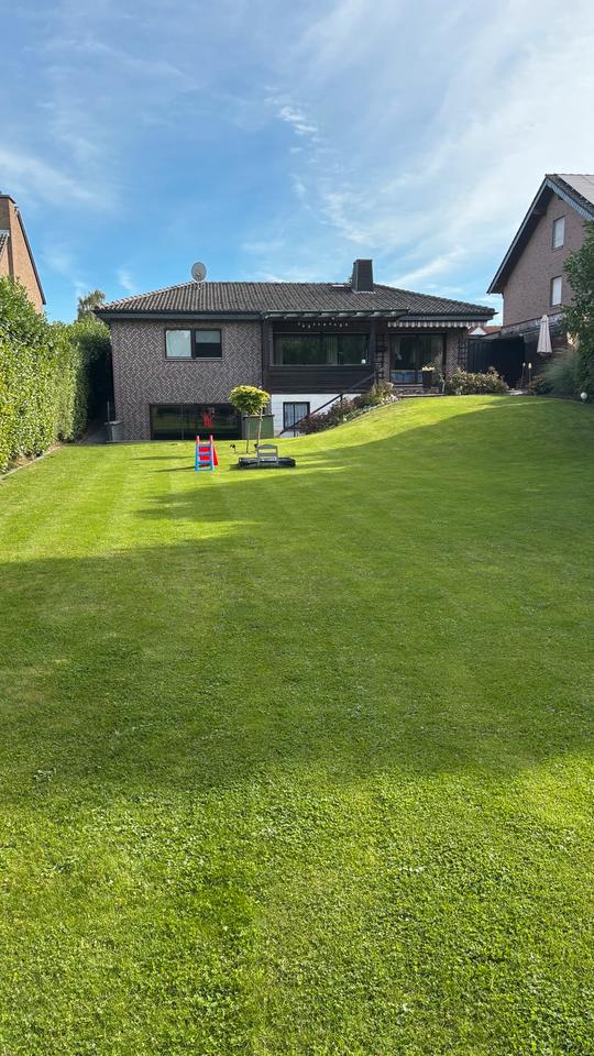 Thumbnail-Linnich: Lichtdurchfluteter Bungalow mit großem Garten