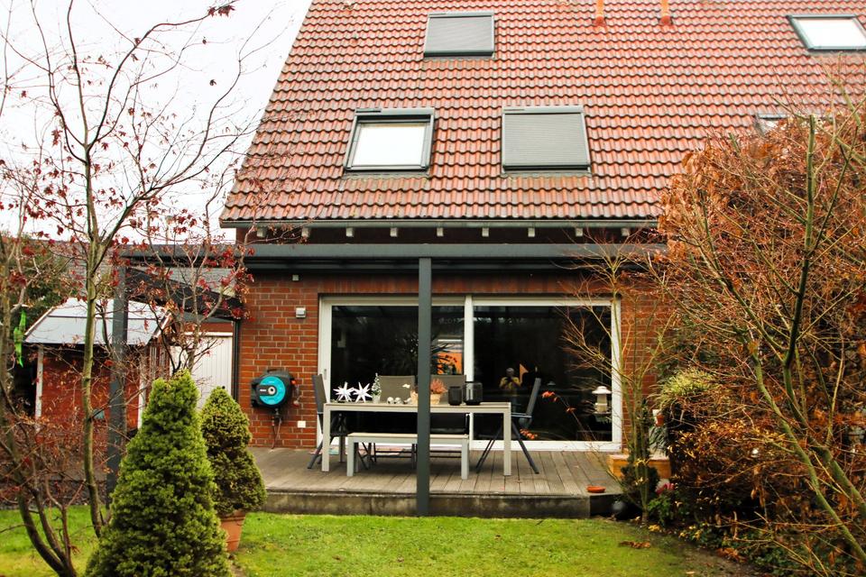 Thumbnail-Moderne Doppelhaushälfte mit unverbaubarem Blick – top gepflegt