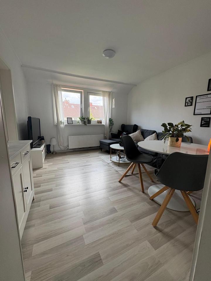 Thumbnail-Helle Dachgeschosswohnung in Bremen Woltmershausen