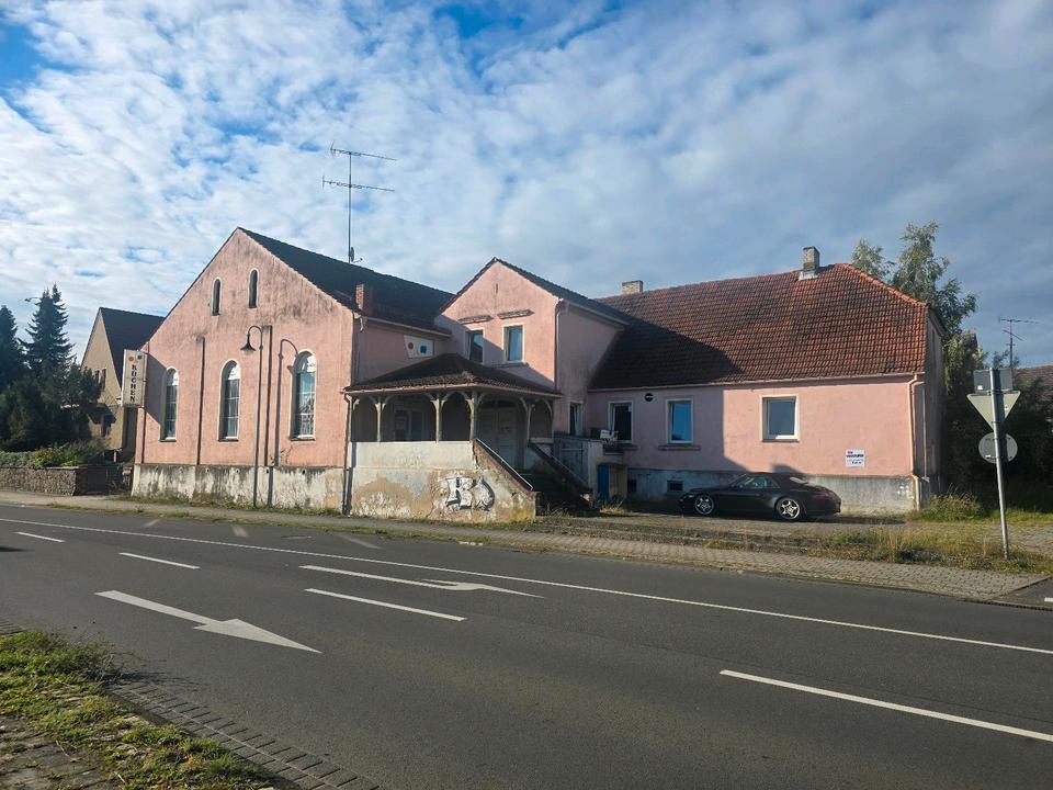 Thumbnail-Charmantes, sanierungsbedürftiges Wohn- & Geschäftshaus