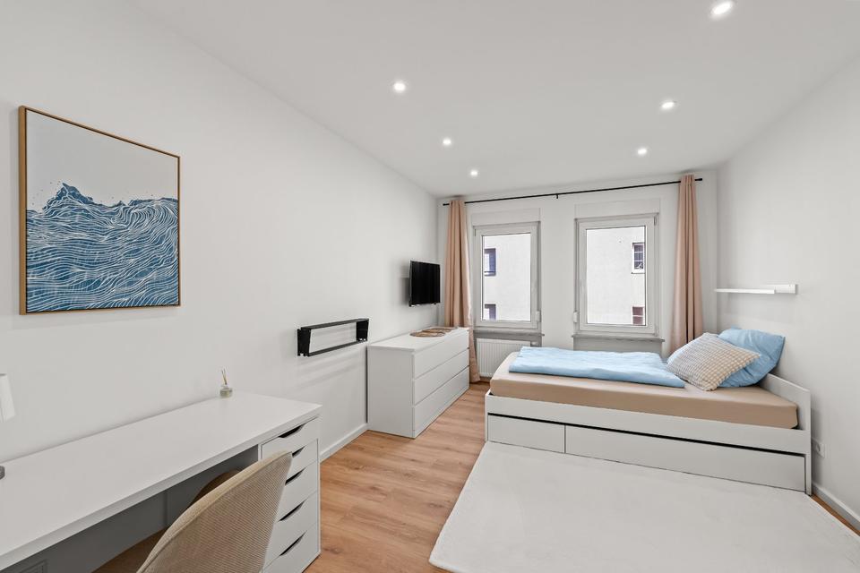 Thumbnail-7,3 % RENDITE ! 3-Zimmer-Wohnung mit Potenzial für eine 3er-WG