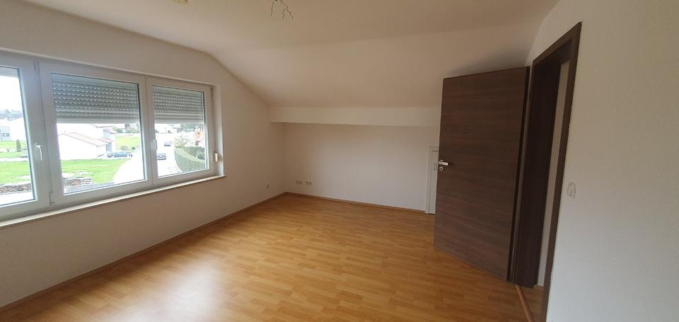 Thumbnail-Dachgeschoßwohnung in Vohburg Rockolding zu vermieten