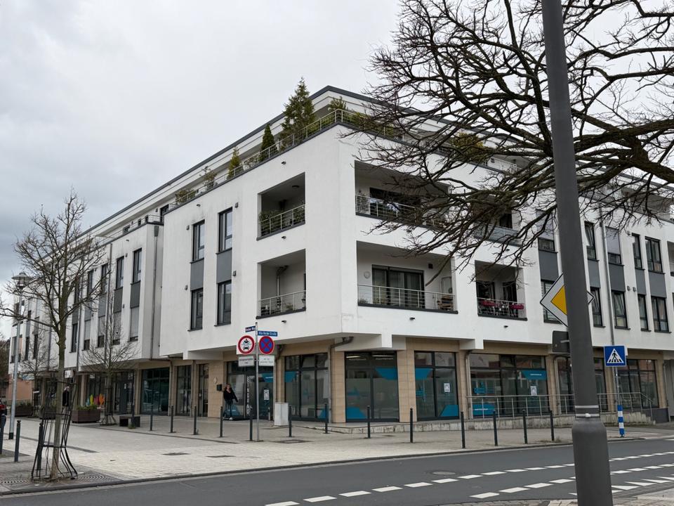 Thumbnail-Moderne 2,5-Zimmer Wohnung im 2. OG mit Balkon im Zentrum Lohmar