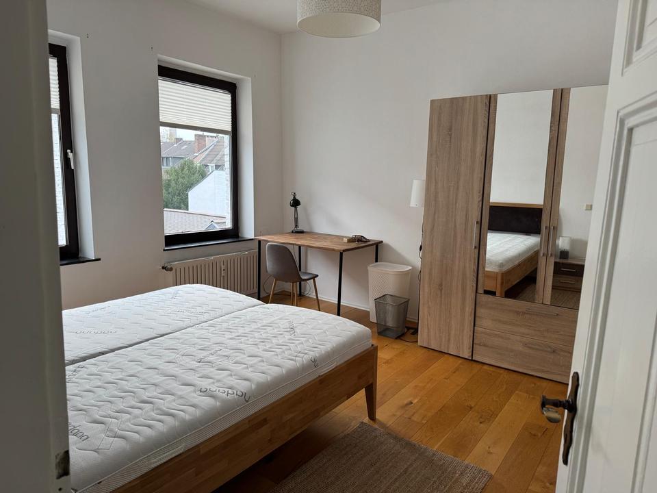 Thumbnail-Möblierte WG Zimmer in einer wunderschönen Altbauwohnung