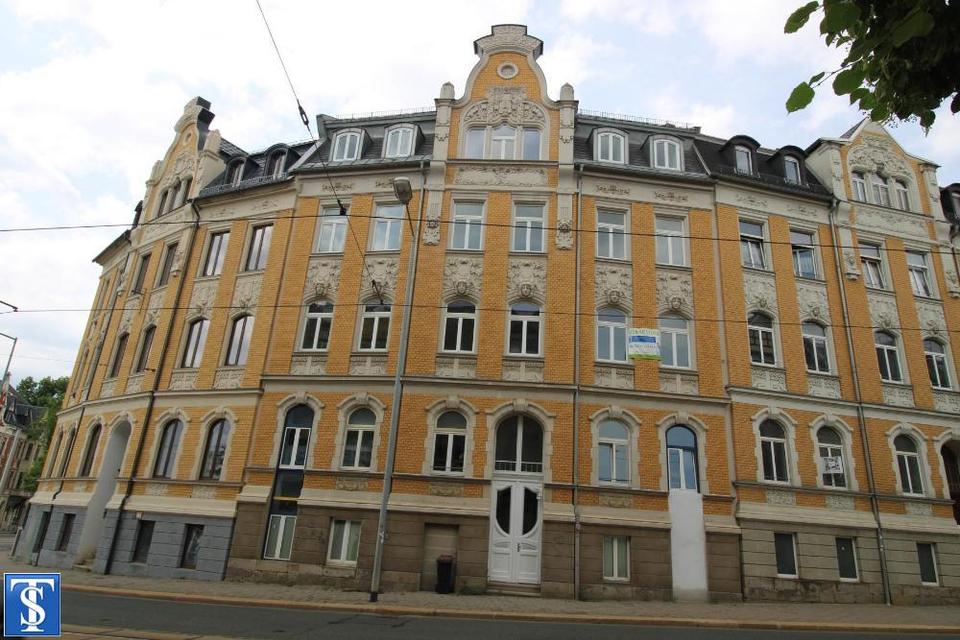 Thumbnail-Charmante 4-Zimmer-Maisonette-Wohnung mit Einbauküche in Plauen Westend
