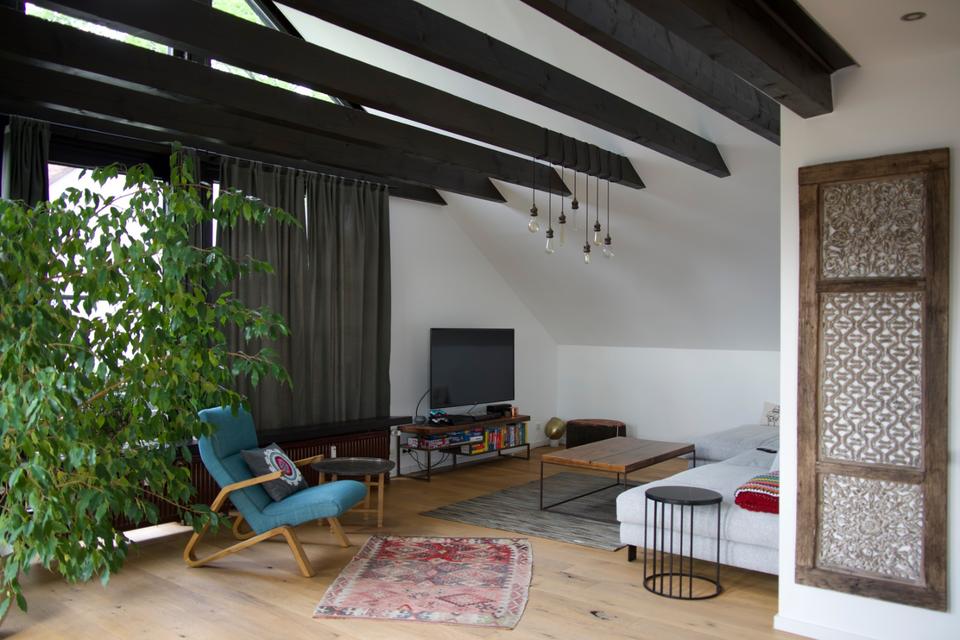 Thumbnail-Besondere Eigentumswohnung mit Dachterrasse und offenem Spitzdach