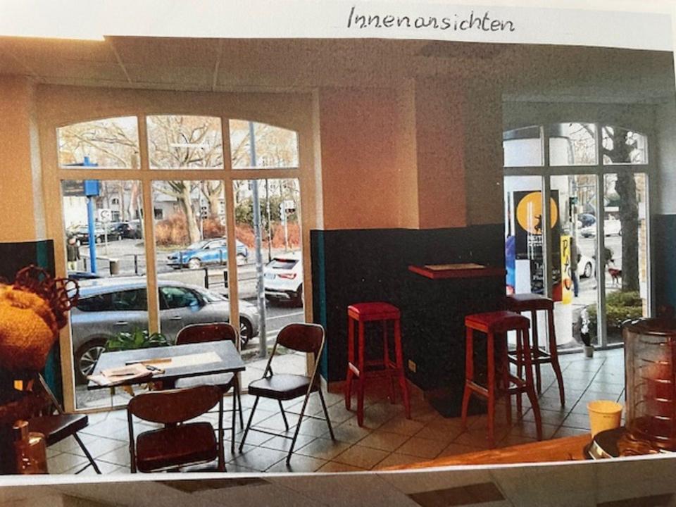 Thumbnail-Großes Ladengeschäft zu Vermieten