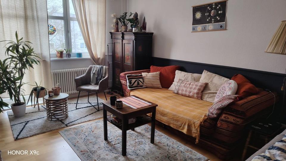 Thumbnail-Großes Zimmer in 2-Zimmerwohnung mit gr. Balkon shared