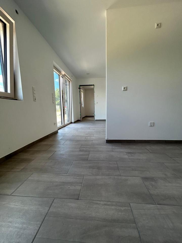 Thumbnail-Neuwertige 2,5-Zimmer Wohnung in Nittendorf