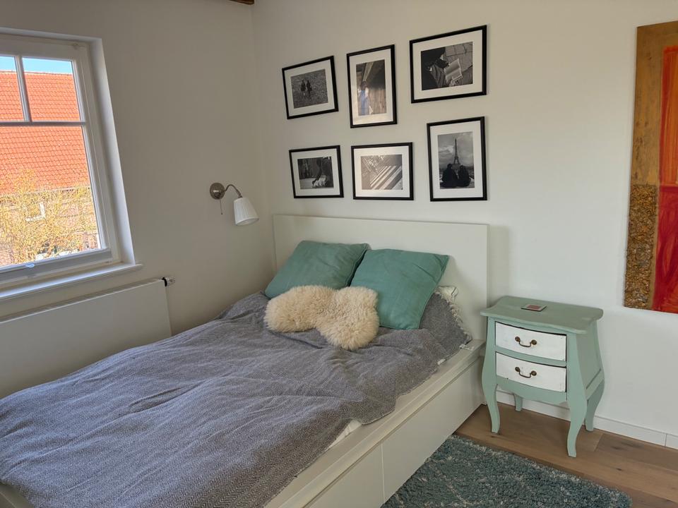 Thumbnail-Helles 18 m² Zimmer mit eigenem Bad in Fachwerkhaus