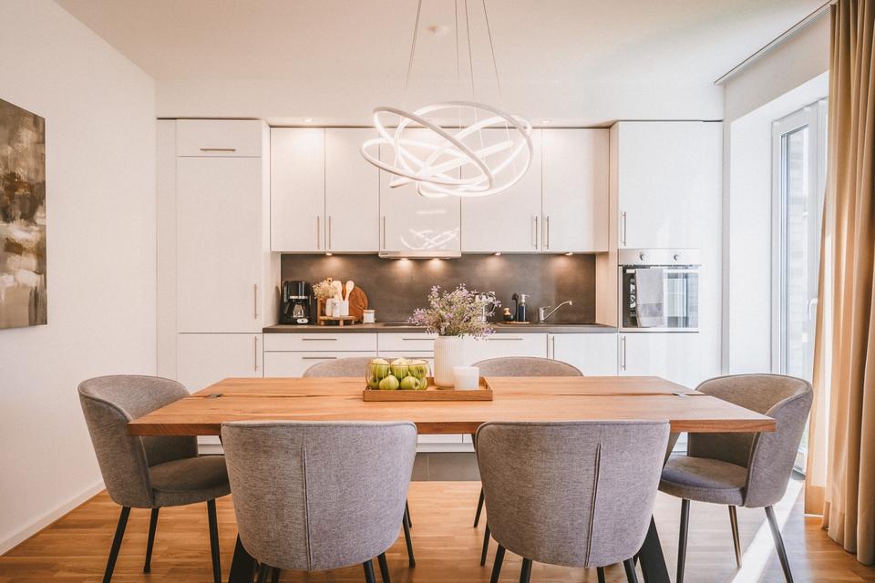 Thumbnail-Vollmöblierte moderne 3-Zimmer Neubauwohnung mit Terrasse