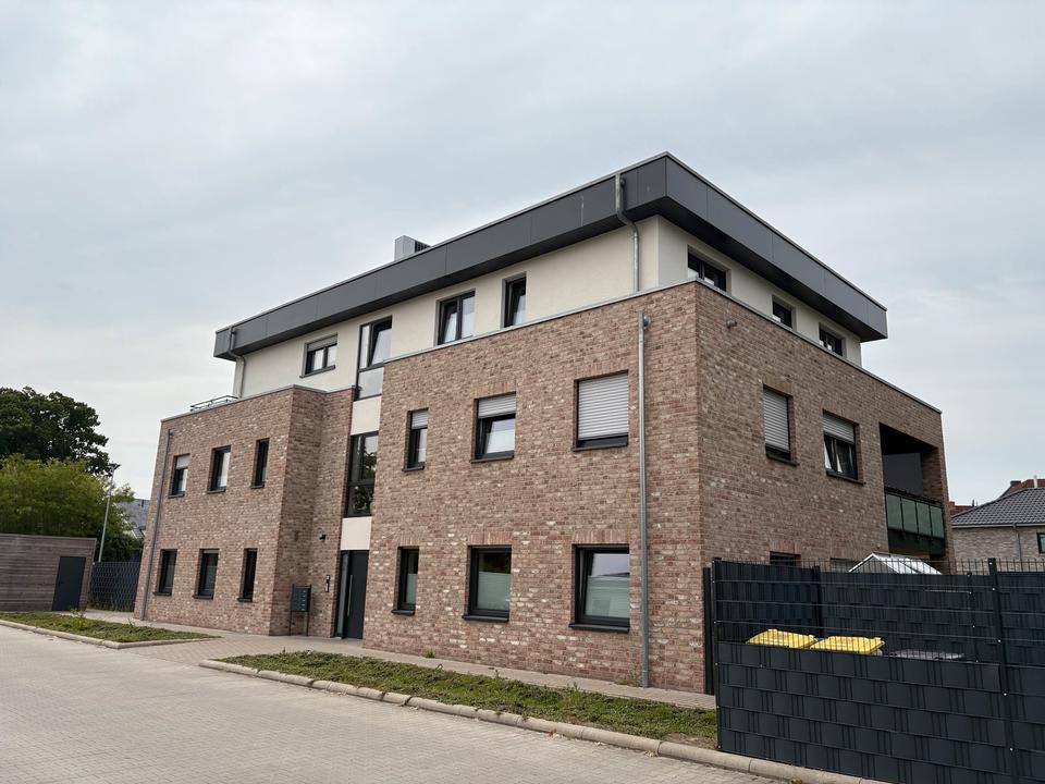 Thumbnail-Schöne neuwertige Wohnung MeppenEsterfeld Erdgeschoss 90 qm
