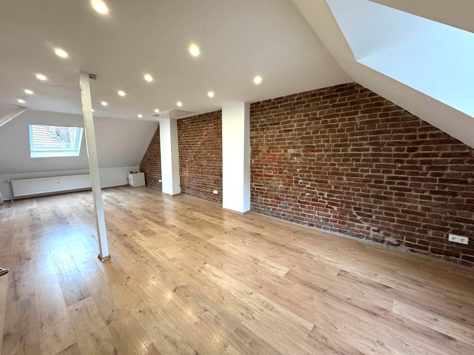 Thumbnail-Moderne Dachgeschosswohnung in Gladbeck Mitte