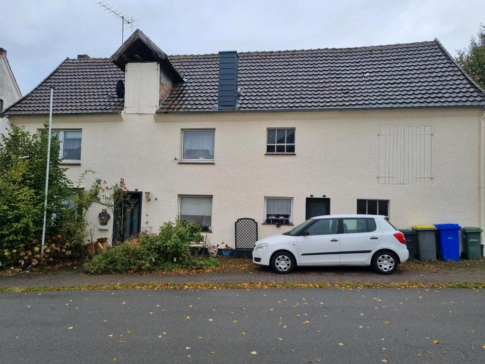 Thumbnail-Freistehendes Einfamilienhaus mit Anbau in Brakel Siddessen
