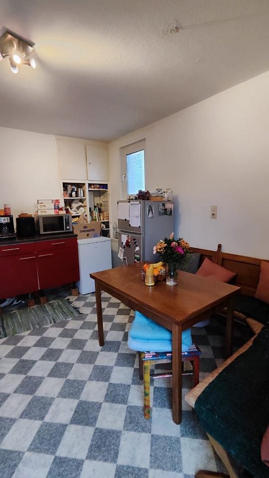 Thumbnail-3Z.Wohnung mit Balkon –teilmöbliert, befristet NUR 1 Person