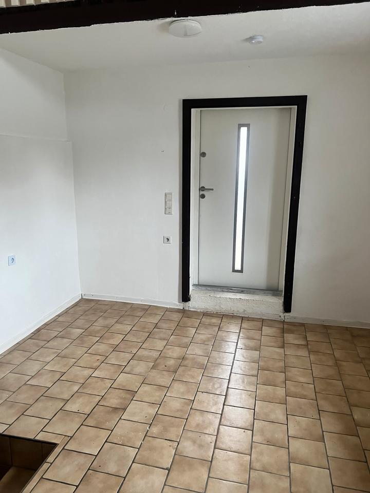 Thumbnail-Ein Zimmer, Einliegerwohnung